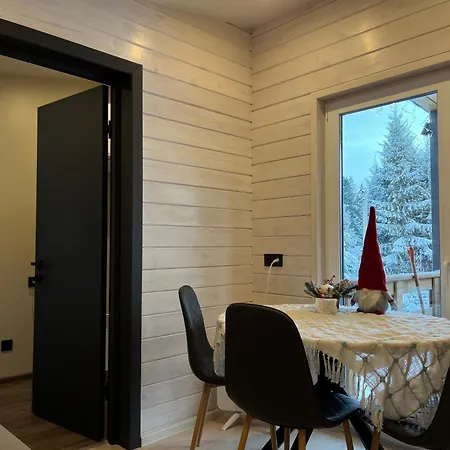 Chalet біла ведмедиця