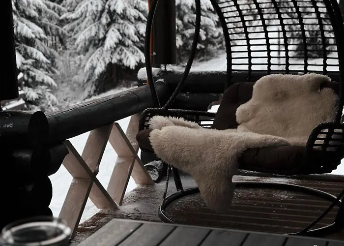 біла ведмедиця Chalet *