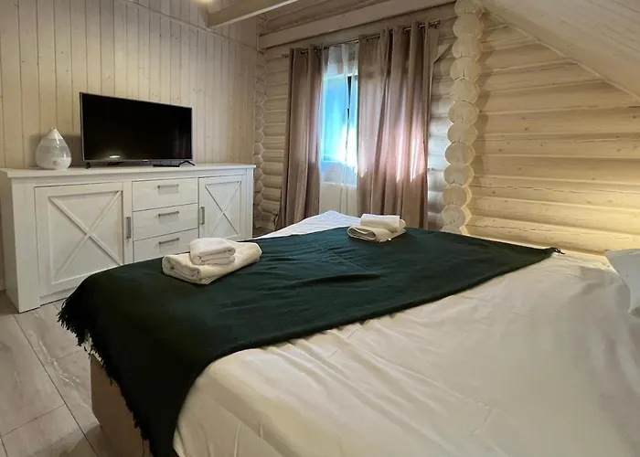 Chalet біла ведмедиця *