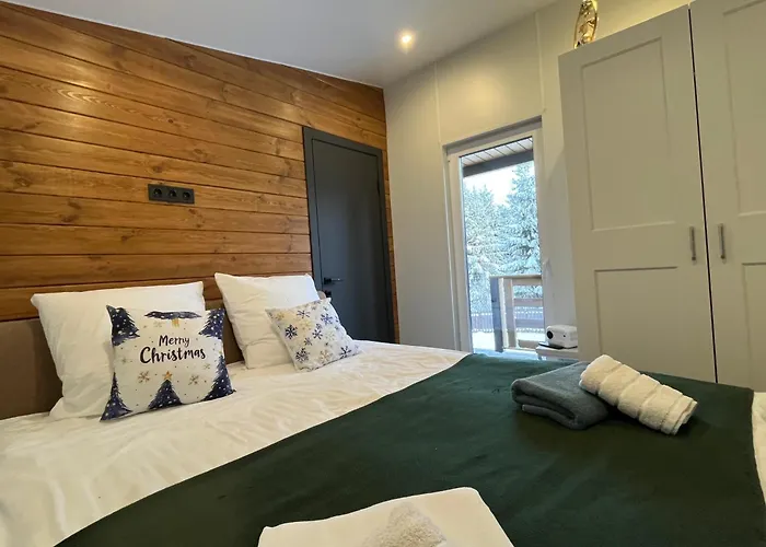 Chalet біла ведмедиця